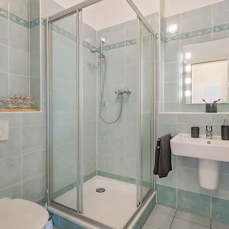 Strandvillen Wald & - 04 Apartamento