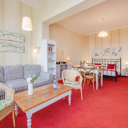 Strandvillen Wald & - 04